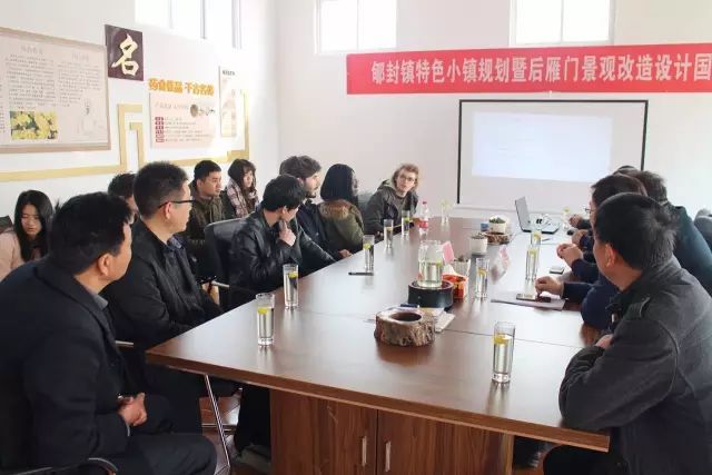 一批批參觀團為何頻頻到云臺冰菊基地參觀？